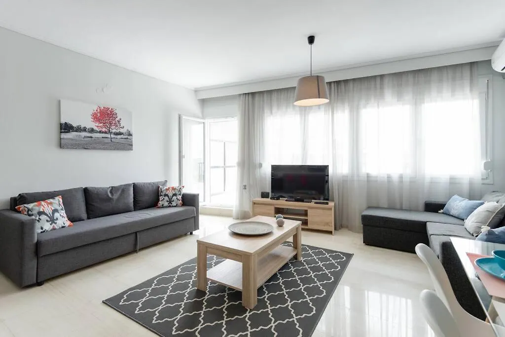 Penthouse Suite In The City Center contacts